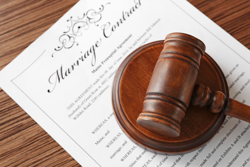 marriage-agreements-with-document-and-gavel